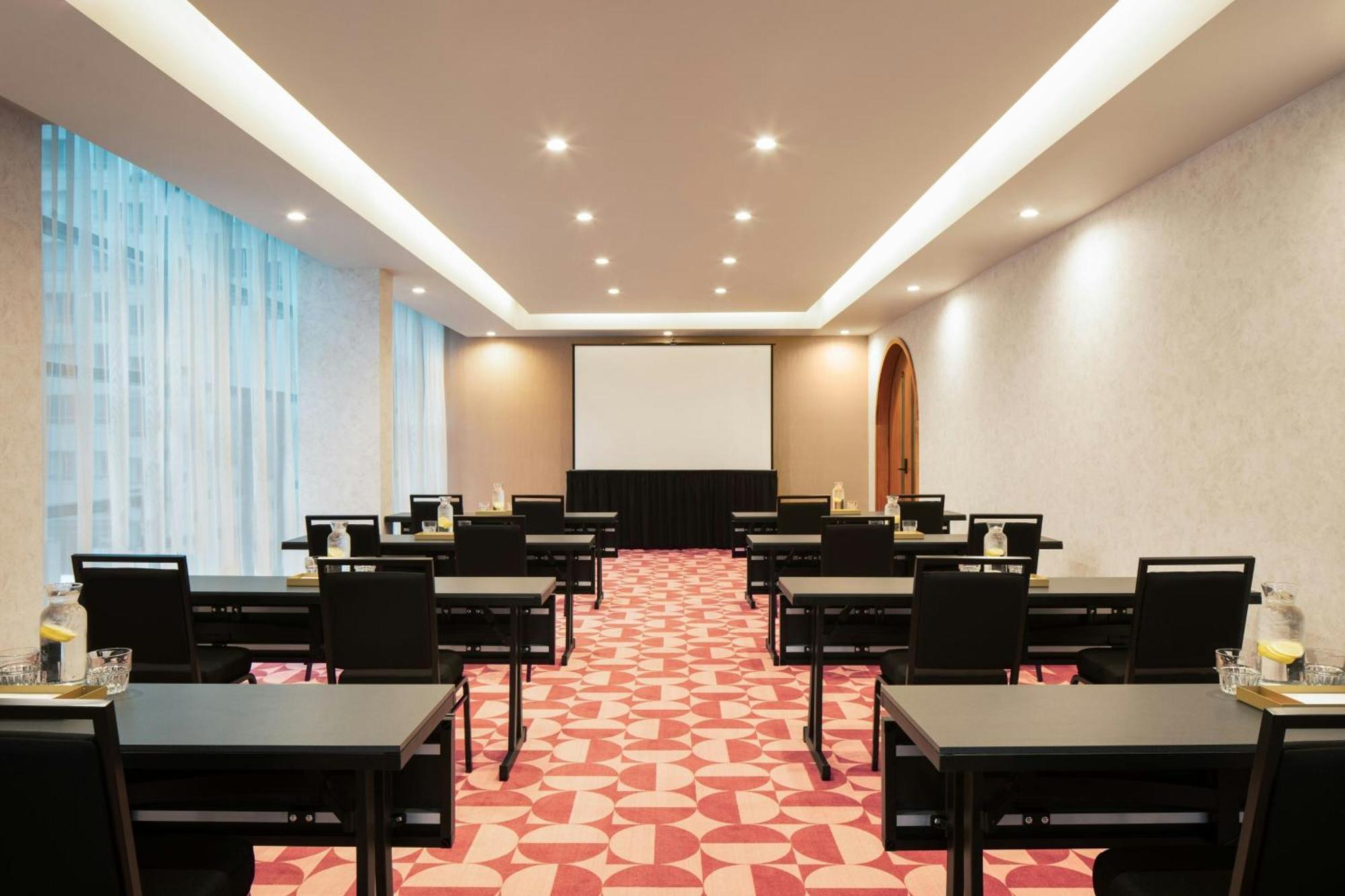 Honeyrose Hotel, Montreal, A Tribute Portfolio Hotel Экстерьер фото Meeting room